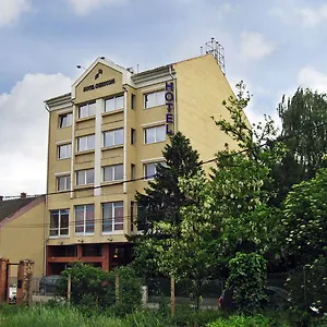 chesscom-hotel.inbudapesthotels.com/